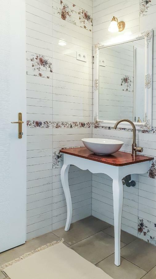 Boholand Apartman Eğri Dış mekan fotoğraf